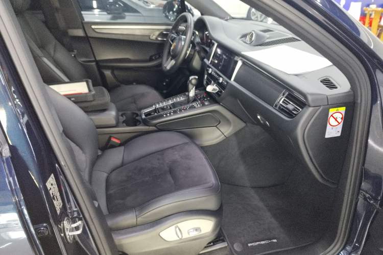 Used Porsche Macan 2018 Macan 2.0T