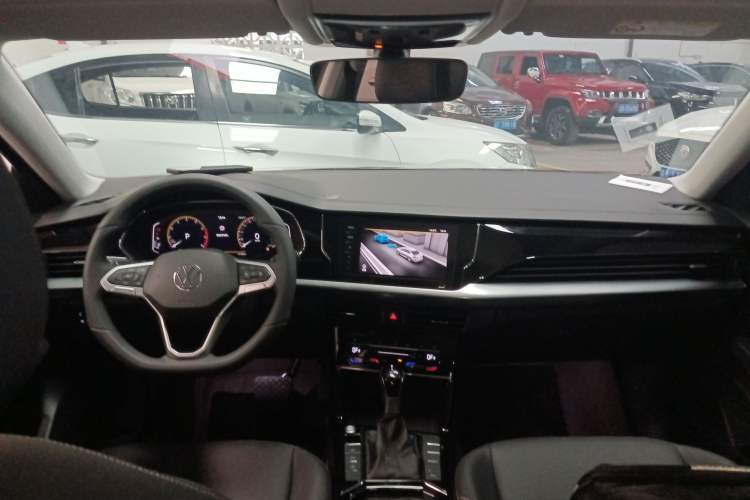 Used Volkswagen Passat 2025 Outstanding Model 330TSI Starry Elite Edition
