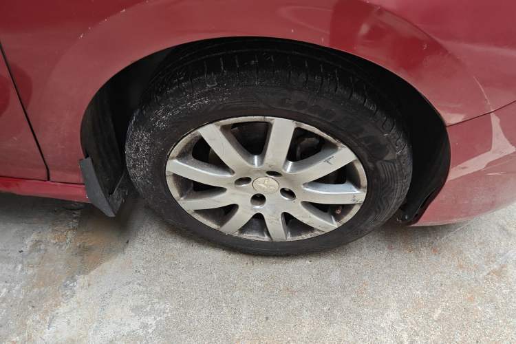 Used Peugeot 308 2014 Enjoy Edition Classic 1.6L Automatic Premium Model Right Front Wheel Hub