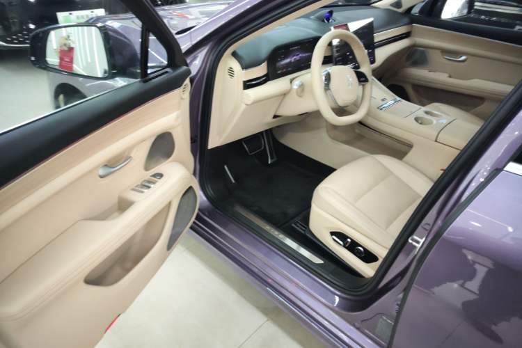 Used Hima AITO M5 2025 Extended-Range Ultra All-Wheel-Drive Version