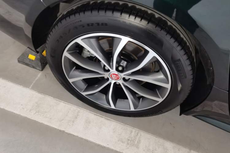 Used Jaguar XFL 2023 XFL 2.0T P250 Two-Wheel-Drive Elite Sport Edition
