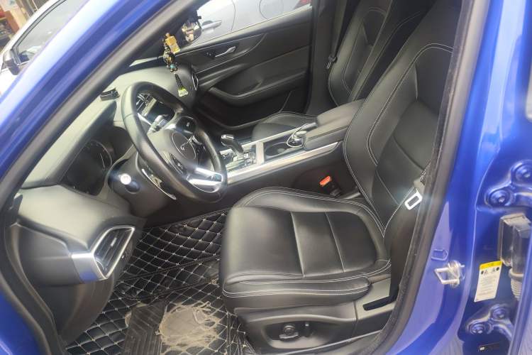 Used Jaguar XEL 2020 2.0T 200PS R-DYNAMIC Youth Sports Edition Left Front Seat