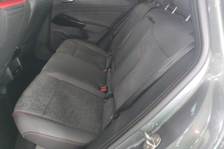 Used Volkswagen ID.4 X 2022 Smart Enjoyment Long-Range Edition