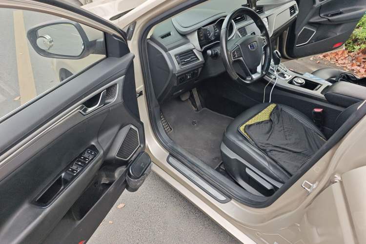 Used Geely Auto Emgrand GL 2018 1.8L DCT Elite Smart Connectivity Version Driver Seat