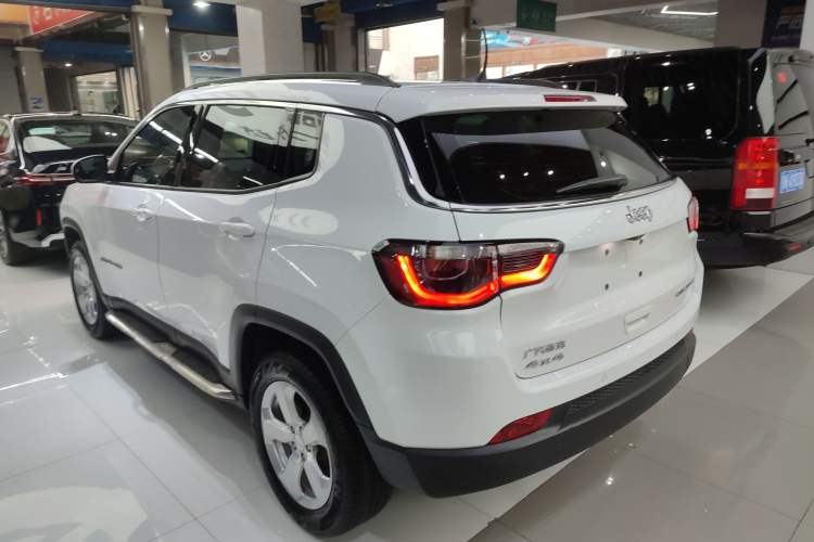 Used Jeep Compass 2019 220T Automatic Family Enjoyment Four-Wheel Drive Edition