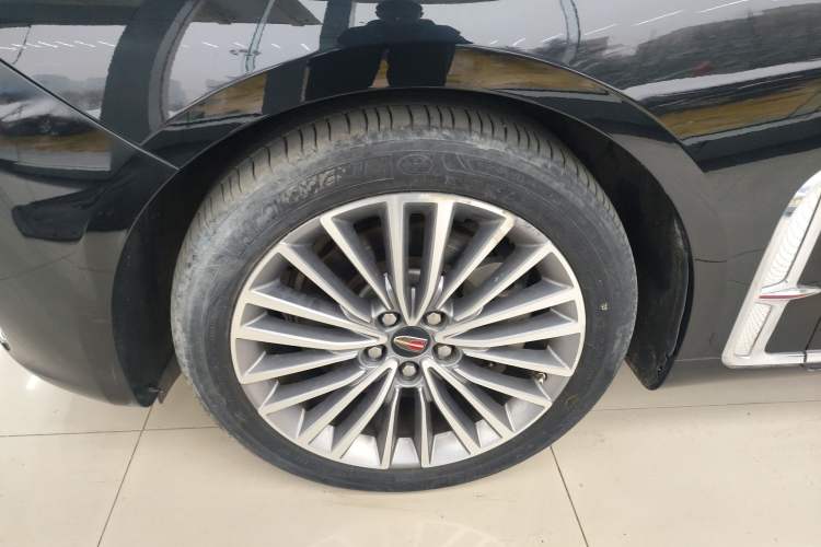 Used Hongqi H9 2023 2.0T Smart Connect Flagship Edition
