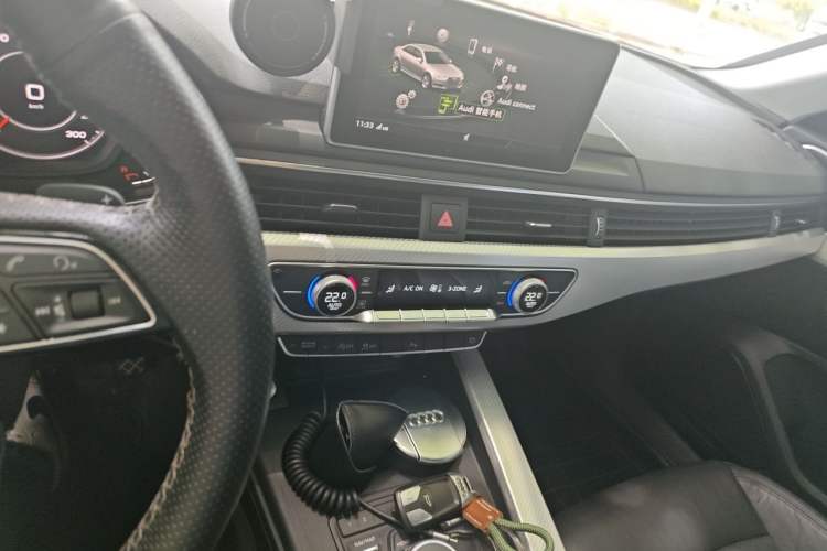 Used Audi A4L 2018 30th Anniversary Edition 40 TFSI Fashion Model