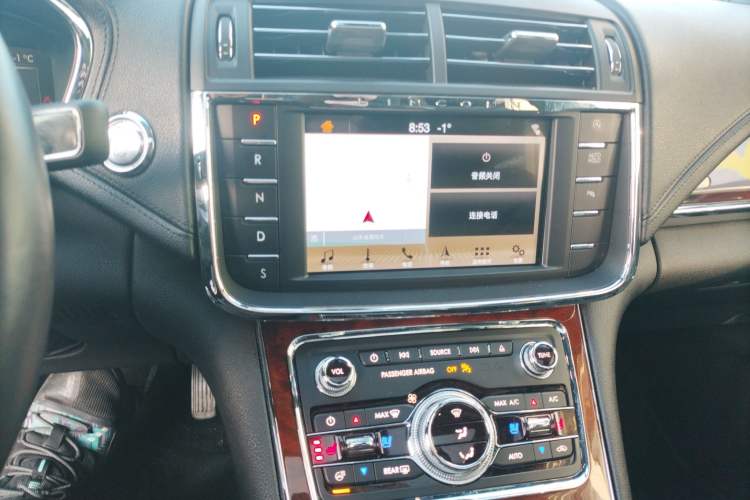 Used Lincoln Continental 2017 2.0T Two-Wheel-Drive Luxury Edition