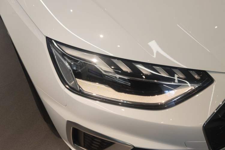 Used Audi A4L 2024 40 TFSI Fashion Dynamic Model