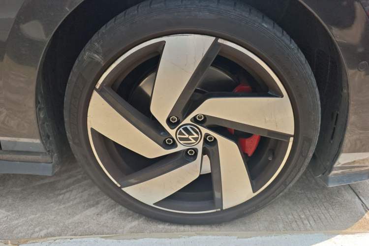 Used Volkswagen Golf GTI 2023 380TSI DSG GTI