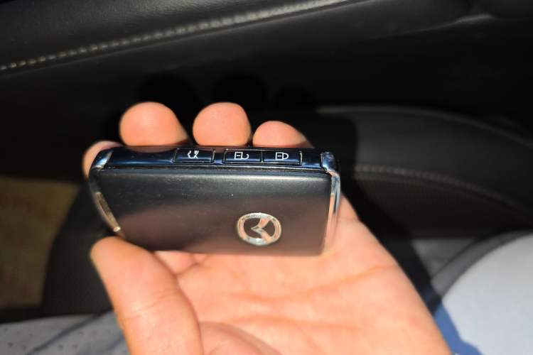 Used Mazda 3 Axela 2021 2.0L Automatic ZhiXuan Edition Vehicle Key