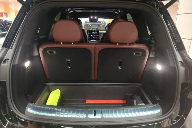 Used VOYAH Titan 2026 Model Max+ Trunk