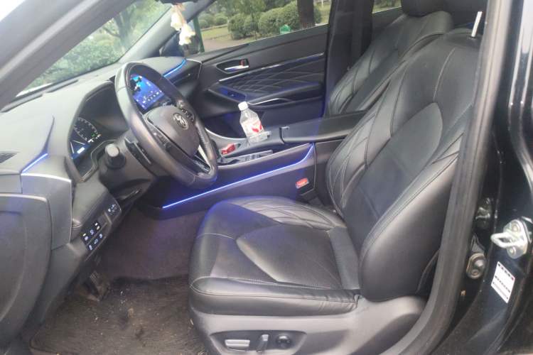 Used Toyota Avalon 2023 2.5L Touring Premium Edition