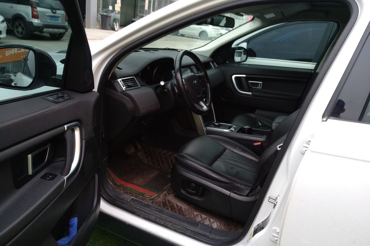 Used Land Rover Discovery Sport 2019 240 PS SE Version China VI Standard Driver Seat
