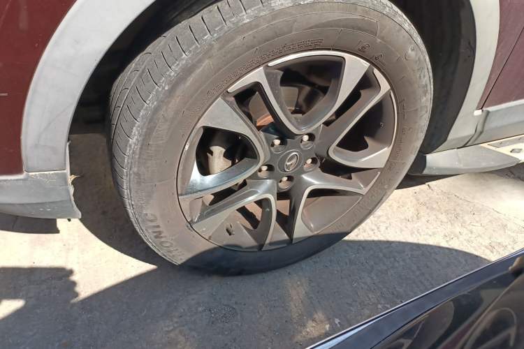 Used Soueast DX7 2017 1.5T Automatic Glory Edition Exterior 7