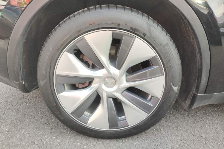Used Tesla Model Y 2022 Rear-Wheel-Drive Version