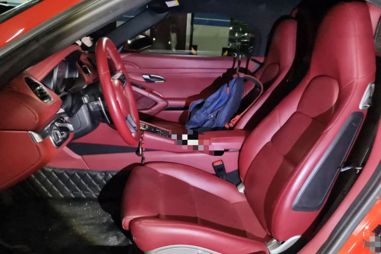 Used Porsche 718 2018 Boxster 2.0T
