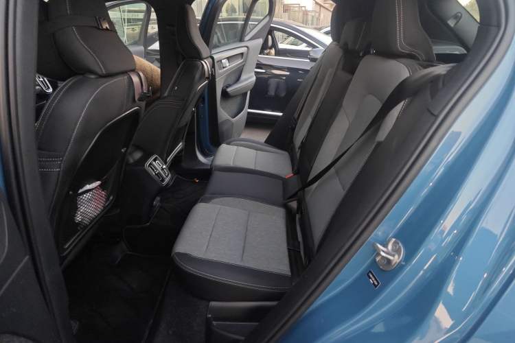 Used Volvo XC40 2023 B3 Smart & Stylish Edition