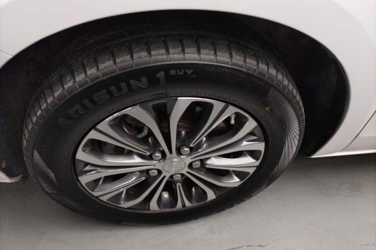 Used Buick GL8 2022 Land Cruiser Executive Class 652T Comfort Model
