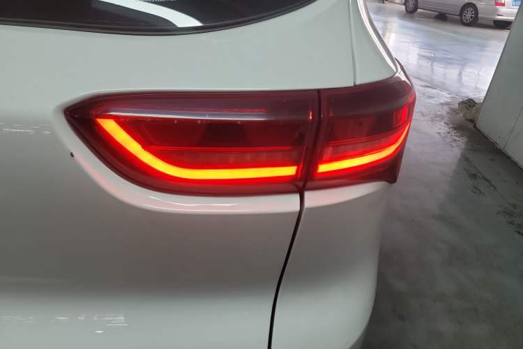 Used JETOUR X70M 2021 1.5T Manual Urban Partner Model 5 Seats Right Rear Taillight