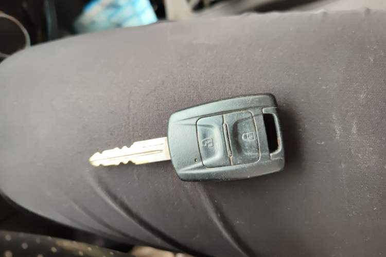 Used Wuling Rongguang V 2018 1.5L Standard Version
