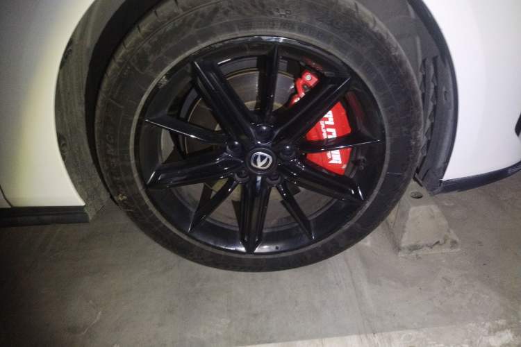 Used CHANGAN UNI-V iDD 2023 ZhiDian iDD 1.5T 113km ZhiKu Model