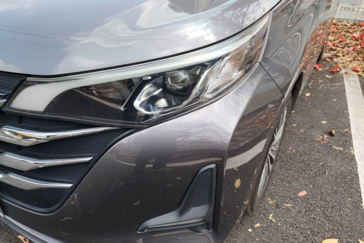 Used GAC Trumpchi M6 2021 270T DCT Luxury Edition (6-seater) Left Front Headlight