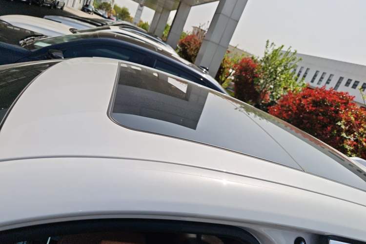 Used BMW i3 2022 eDrive 35 L Roof