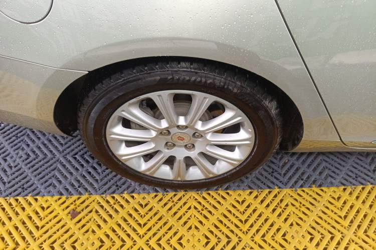 Used Cadillac XTS 2014 28T Comfort Version