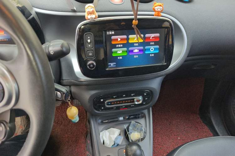 Used smart fortwo 2016 0.9T 66kW Hardtop Pioneer Edition