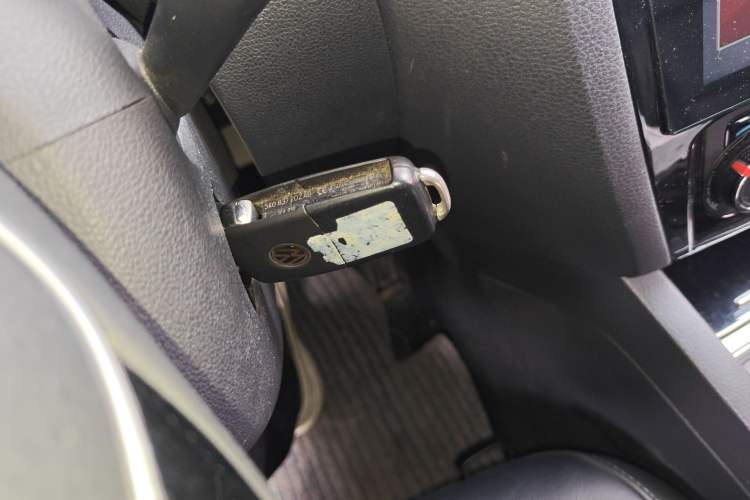 Used Volkswagen Sagitar 2015 1.6L Automatic Comfort Model
