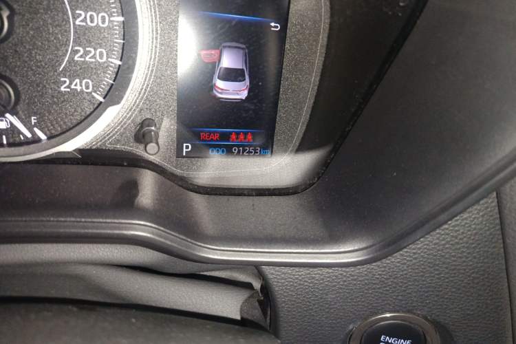 Used Toyota Levin 2021 185T CVT Luxury Edition Odometer Close Up