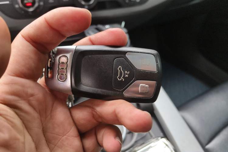 Used Audi A4L 2019 40 TFSI Ambition China VI
