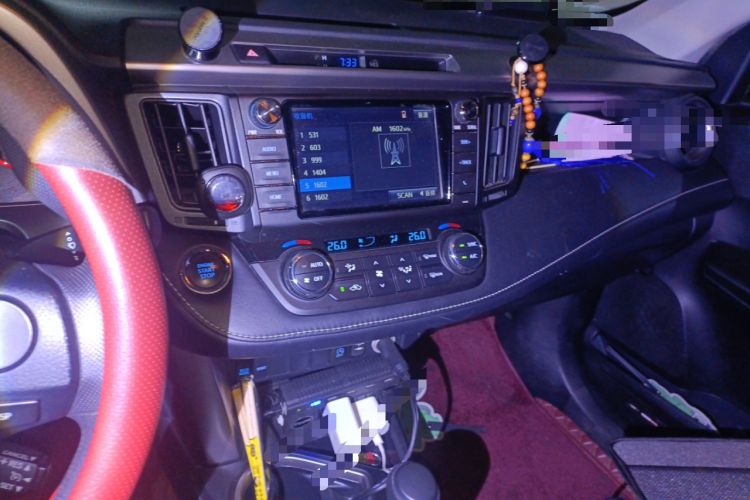 Used Toyota RAV4 2019 2.0L CVT Two-Wheel Drive Pioneer Edition China V Standard