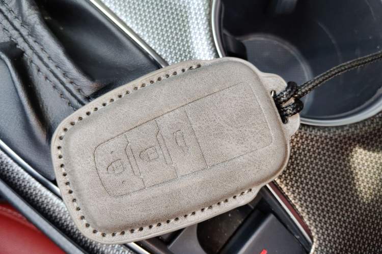 Used Toyota Camry 2021 2.5S Fēngshàng Edition Vehicle Key