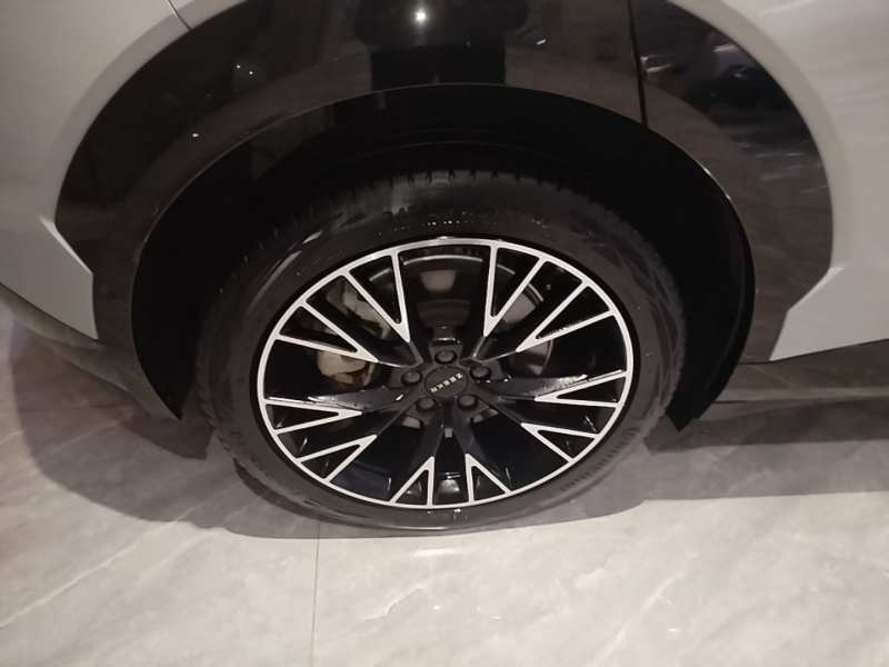 Used Zeekr X 2023 Four-Wheel Drive YOU Edition 4 Seats — 25