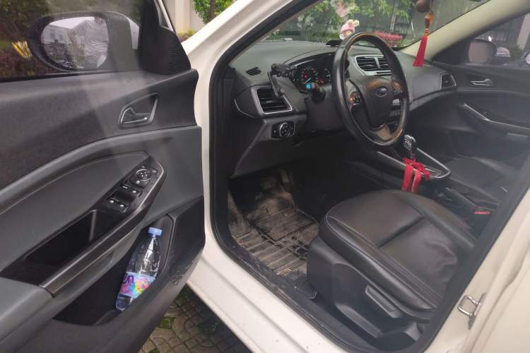 Used Ford Escort 2017 Happiness Edition 1.5L Automatic Fashion Version