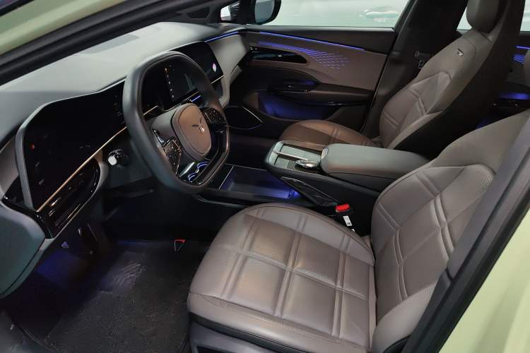 Used Hongqi EH7 2024 690 Pro