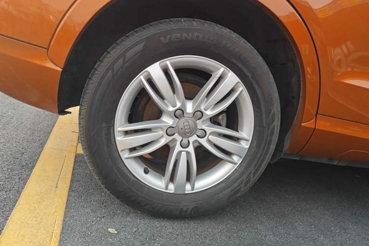 Used Audi Q3 2015 35 TFSI Comfort Model
