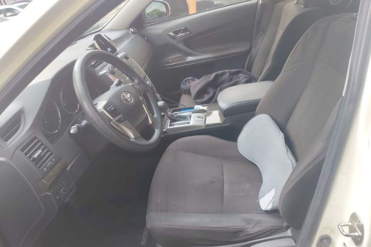 Used Toyota Reiz 2013 2.5S Elite Edition Left Front Seat