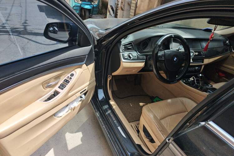 Used BMW 5 Series 2011 520Li Elegant Model