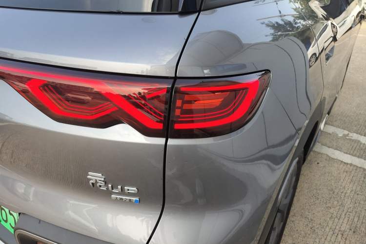 Used BYD Yuan UP 2025 Intelligent Driving Version 401 KM Dynamic Edition