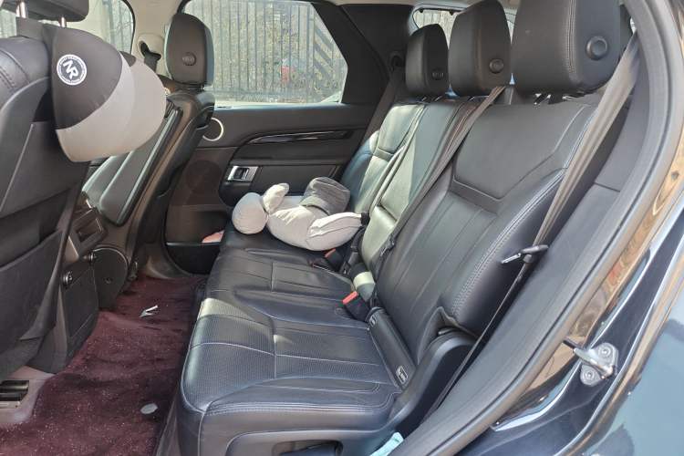 Used Land Rover Discovery 2017 3.0 SC V6 SE