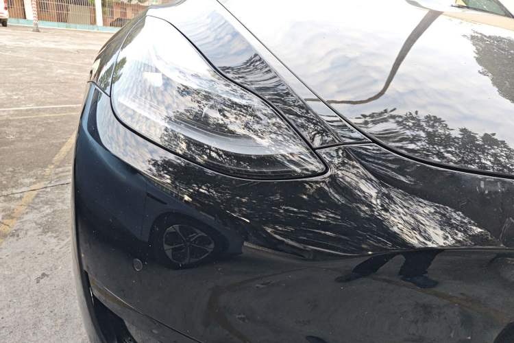 Used Tesla Model Y 2022 Rear-Wheel-Drive Version Right Front Headlight