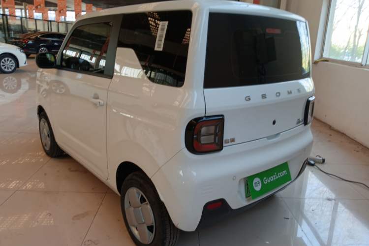 Used Geely Galaxy Panda 2024 Panda Mini 200km Endurance Bear Rear Left 45 Deg