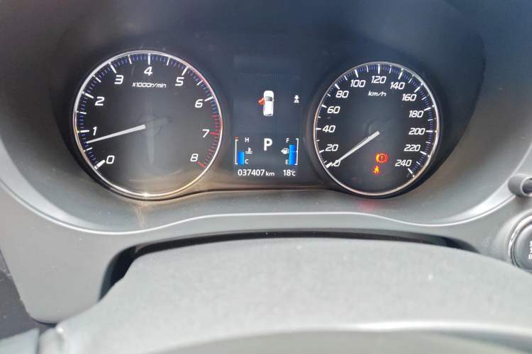 Used Mitsubishi Outlander 2019 2.0L Two-Wheel Drive Comfort Edition 5 Seats China VI Standard
