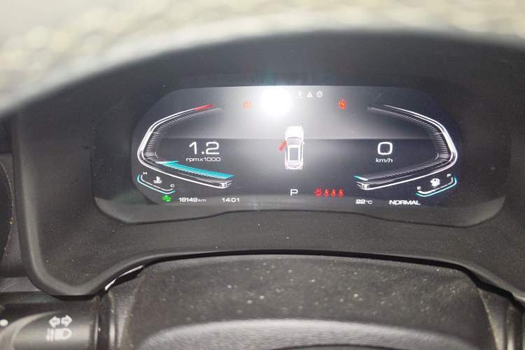 Used Wey VV5 2021 1.5T Two-Wheel Drive Smart Pioneer
