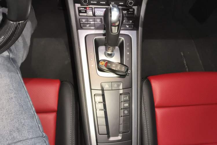 Used Porsche 718 2020 Cayman 2.0T