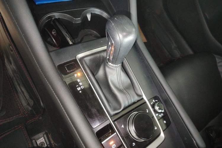 Used Mazda 3 Axela 2020 1.5L Automatic ZhiMei Edition Gear Lever
