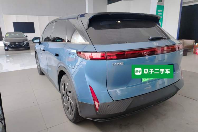 Used Venucia VX6 2023 520 Max Exterior 2